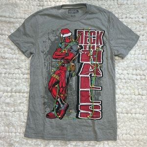 🌸3/$30🌸 MARVEL | Deadpool “Deck the halls” graphic Christmas/holiday tee